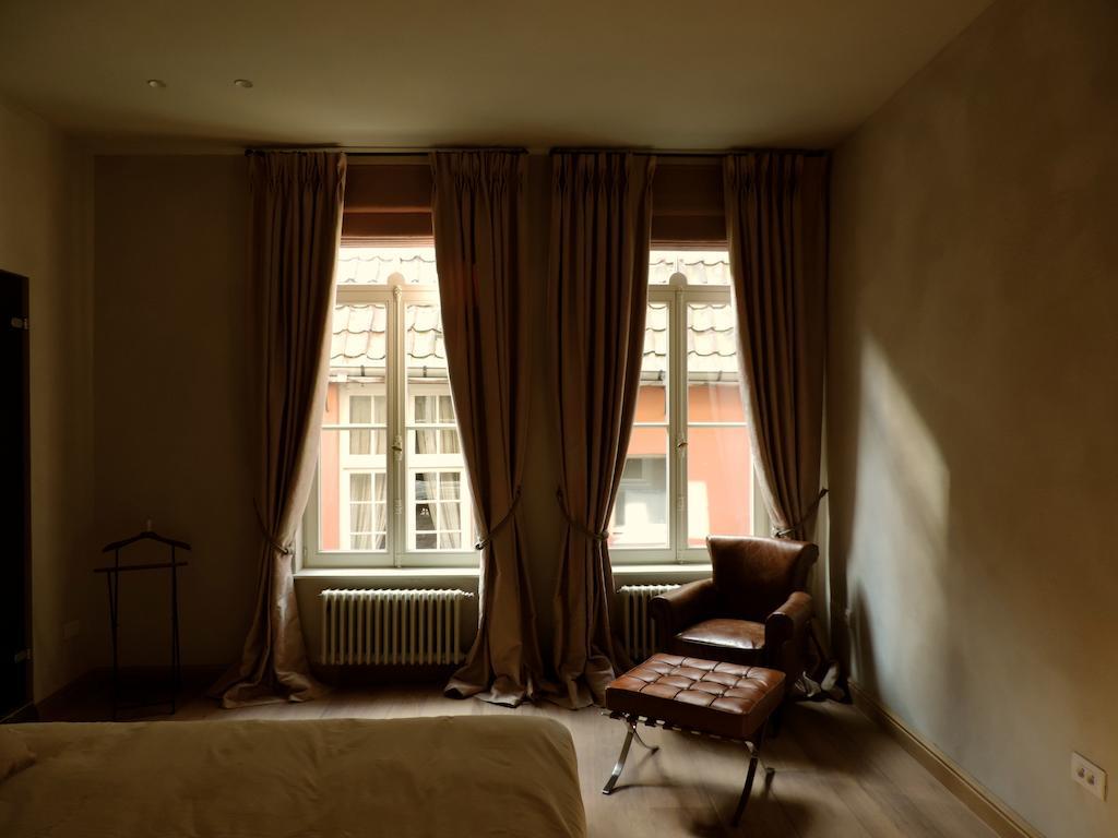 B&B Saint-Sauveur Μπριζ Δωμάτιο φωτογραφία
