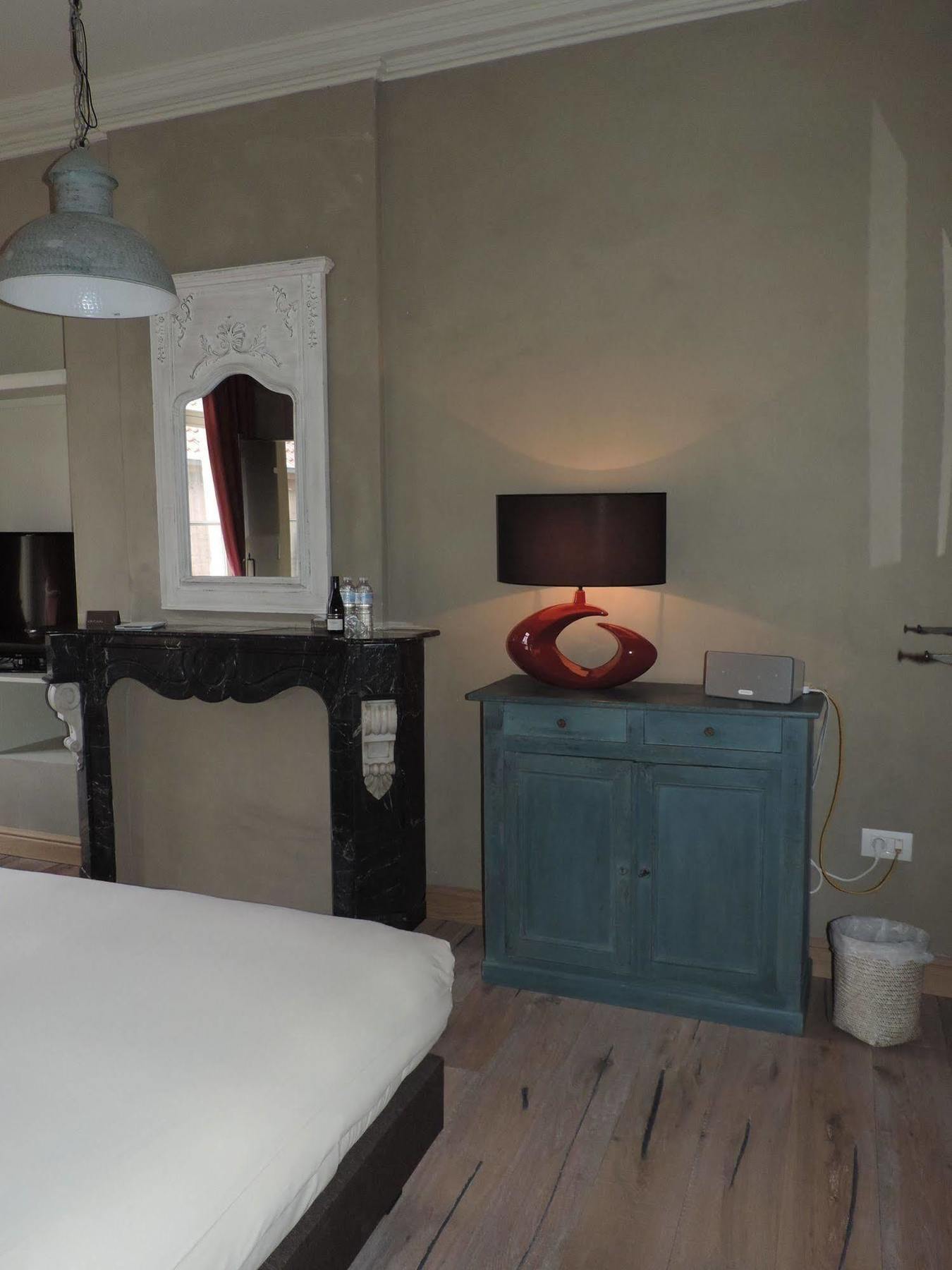 B&B Saint-Sauveur Μπριζ Εξωτερικό φωτογραφία